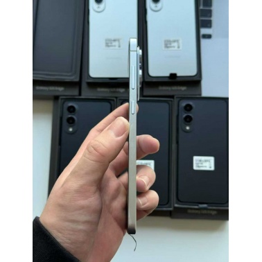 Samsung S25 Edge 5G – Premium Flagship Smartphone with Curved Display